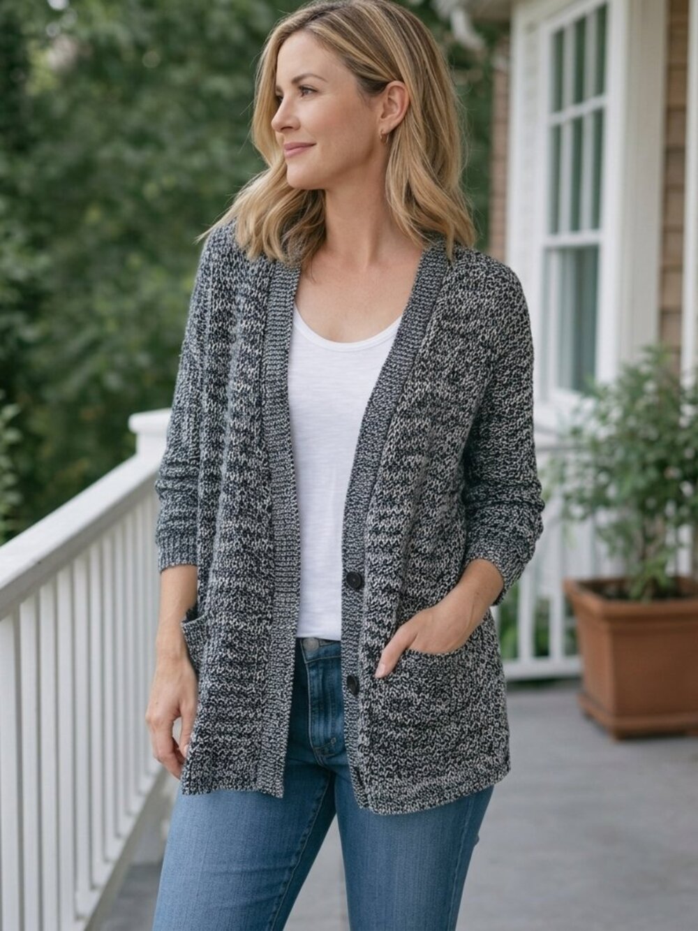 J. Jill Women's Size Large Cardigan Black/White Marled Knit Button Front V-Neck